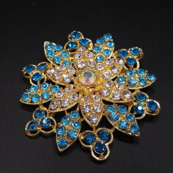 Gold Tone Flower Brooch Pendant Blue Clear Rhinestones Aurora Borealis Center - Picture 1 of 8